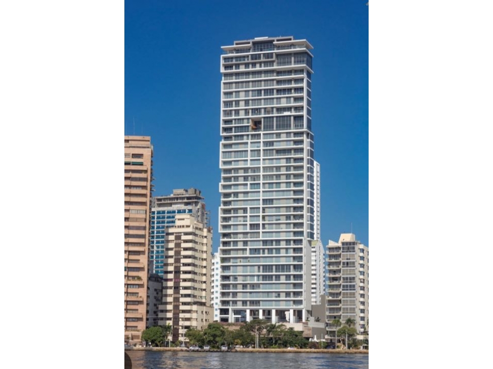 VENDO APARTAMENTO EN BOCAGRANDE, EDIFICIO PARKE 475