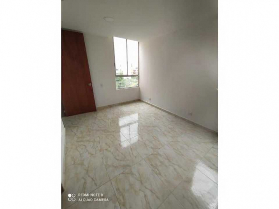 SE VENDE APARTAMENTO EN VALLE DEL LILI 5TO PISO S/A C-DC W:6871939