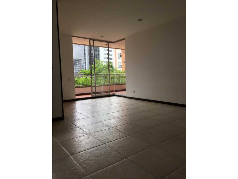 Se Vende Excelente Apartamento En El Poblado