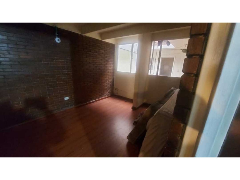 VENTA DE CASA RENTABLE EN SAN CRISTOBAL SUR BARRIO SERAFINA