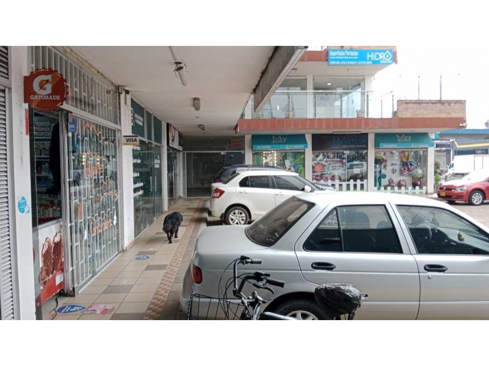 SE VENDE LOCAL COMERCIAL MOSQUERA