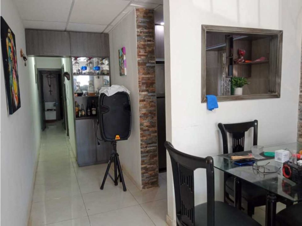 Sr vende Apartamento en Nueva Granada