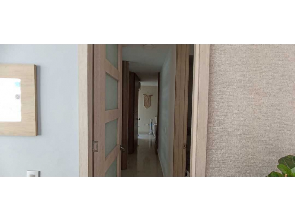 VENDO APARTAMENTO, 3 ALCOBAS, MIRAMAR