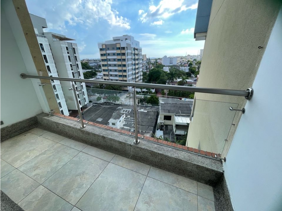 Vendo apartamento barrio Ciudad Jardín en Barranquilla