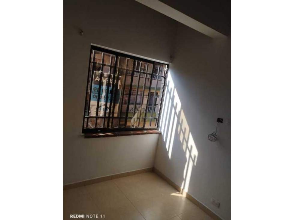 VENDO APARTAMENTO DÚPLEX EN ITAGUI A ESTRENAR 3 Y4 PISO