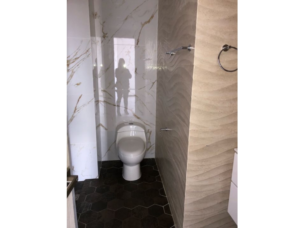 Vendo apartamento en Chapinero alto. Remodelado totalmente.