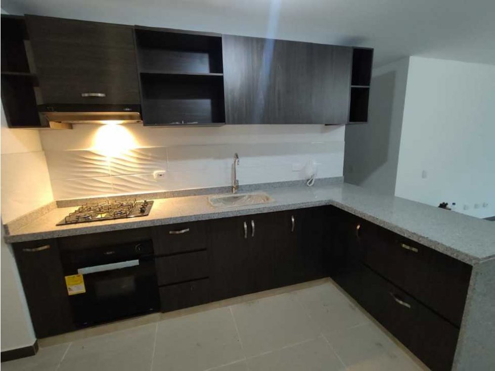 VENDO APARTAMENTO EN CIUDAD PACIFICA T.P