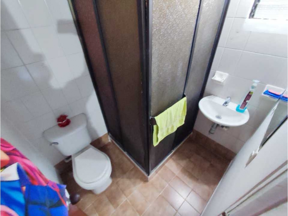 Vendo Apartamento en el Barrio Salomia