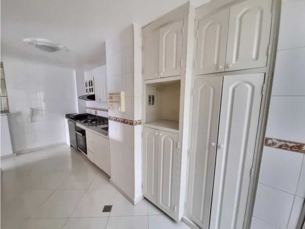 VENDO APARTAMENTO EN EL CENTRO