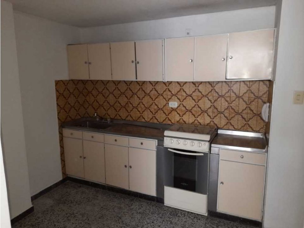 Vendo apartamento en el oeste de cali barrio el peñon