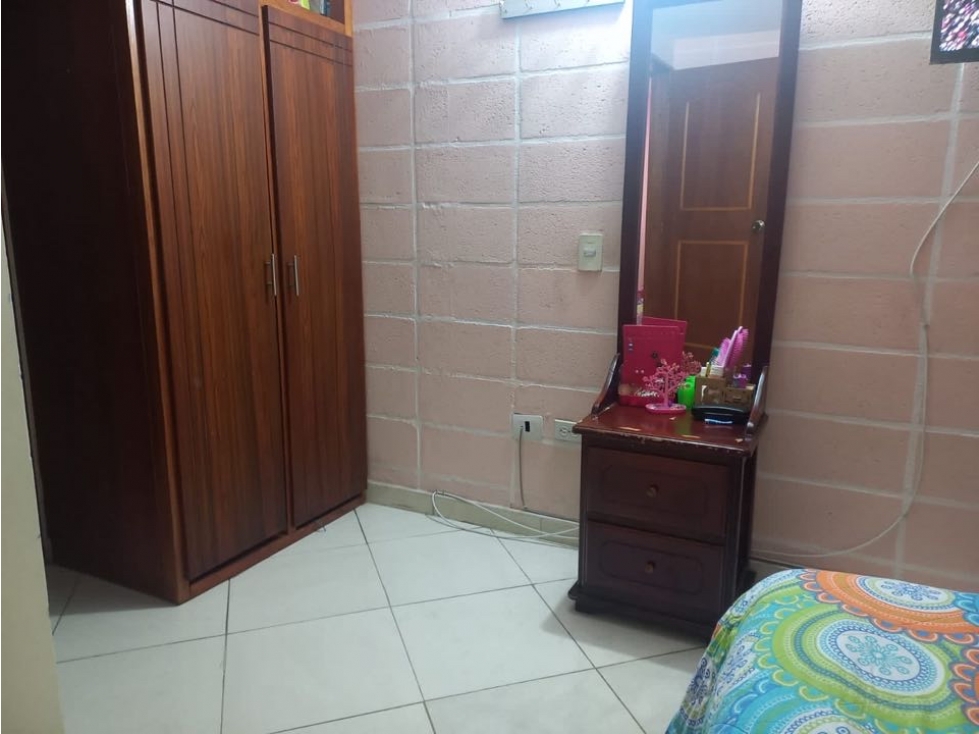 Vendo apartamento en Marinilla, unidad cerrada, excelente valor