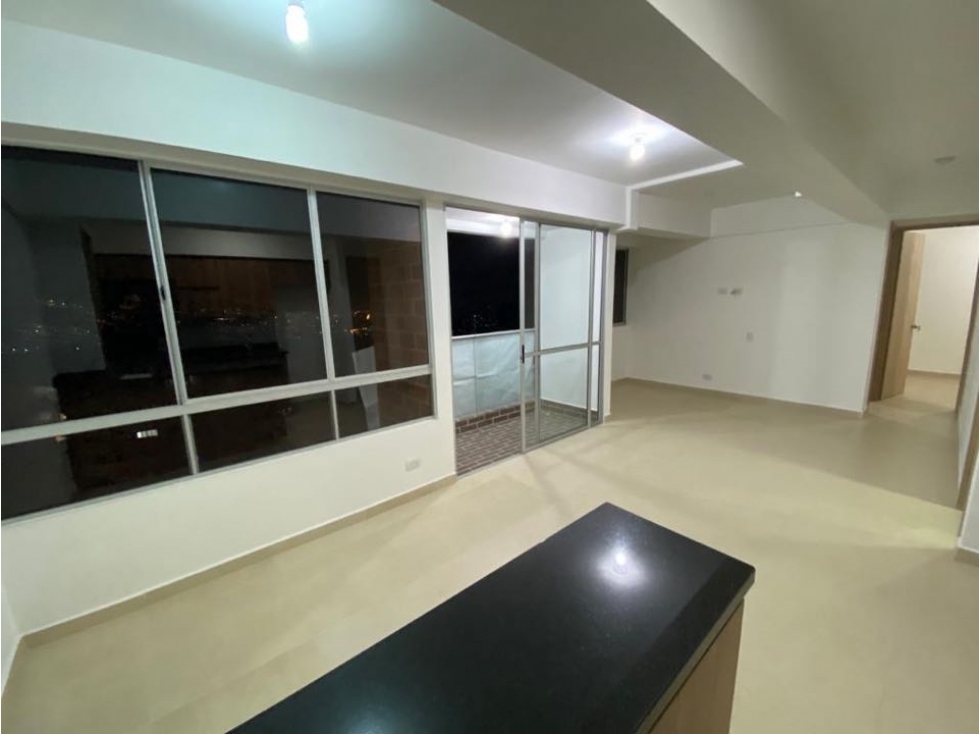 VENDO APARTAMENTO EN SABANETA LAS LOMITAS