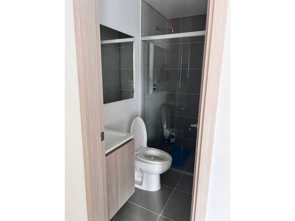 VENDO APARTAMENTO EN SABANETA LA DOCTORA PARTE BAJA