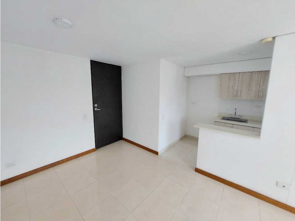 VENDO APARTAMENTO EN SABANETA CALLE LARGA