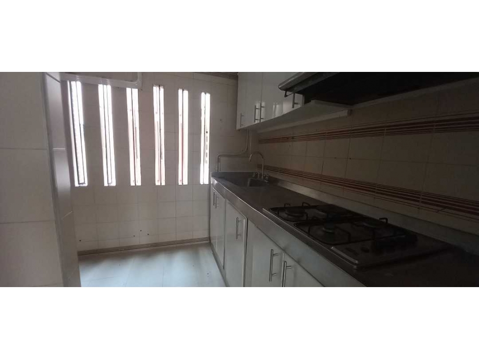 VENDO APARTAMENTO EN UNIDAD CAÑAVERALES