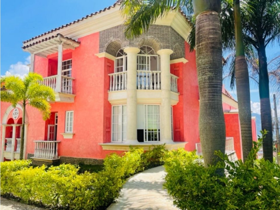 VENDO CASA DE RECREO EN PUEBLO PRIVADO VENECIA COLONIAL SUROESTE