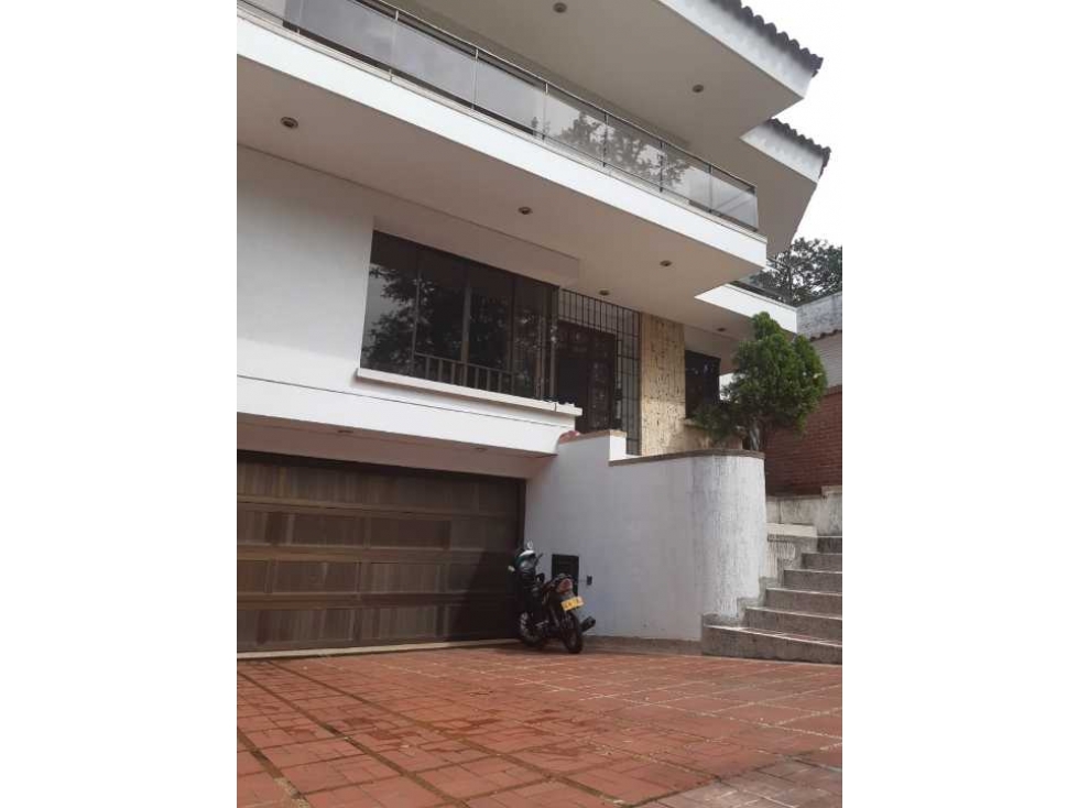 VENDO CASA EN CIUDAD JARDIN W 6221576  L.M.G