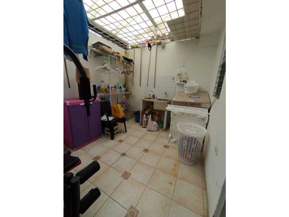 Vendo casa en el surde cali barrio calicanto