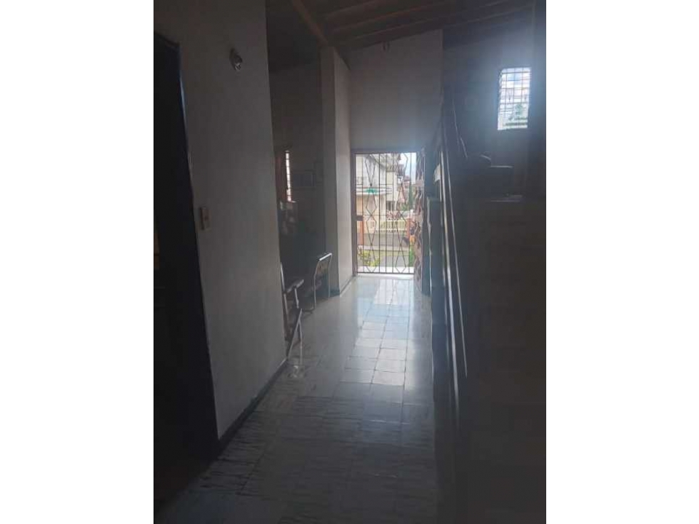 VENDO CASA LOTE, UBICADO EN LA AMÉRICA. MEDELLÍN. SECTOR NIZA