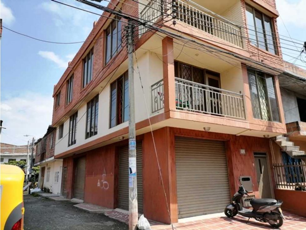 Vendo casa oriente de cali barrio los naranjos