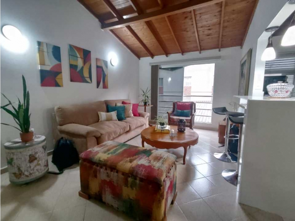 VENDO CASA RODEO PARTE BAJA