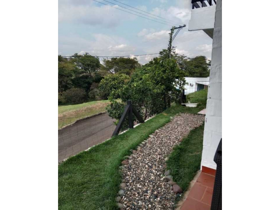 Vendo hermosa casa campestre en condominio potrerito Jamundí