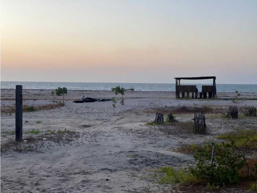 VENDO LOTE EN LA GUAJIRA SECTOR MAYAPO