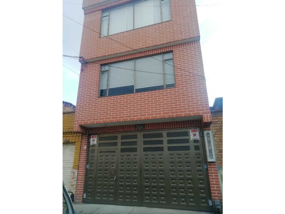 VENTA O PERMUTA DUPLEX EN ENGATIVA LA GRANJA BOGOTÁ