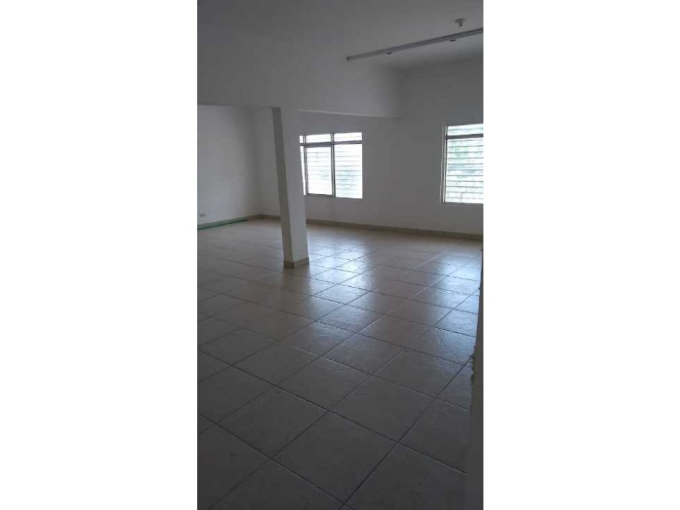 VENTA CASA ESQUINERA CON LOCAL COMERCIAL MUNICIPAL NORTE CALI (VT)