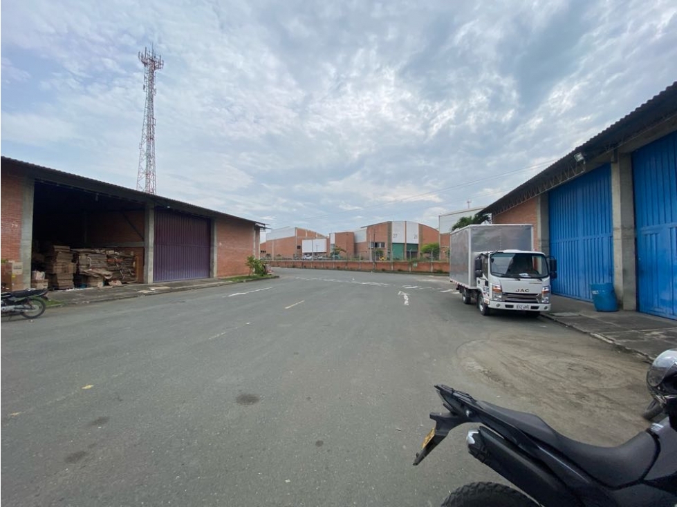 Venta de bodega condominio industrial