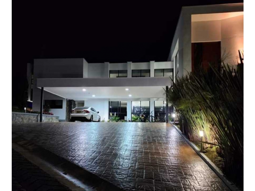 VENTA DE CASA CAMPESTRE CIRCASIA - SALENTO QUINDIO