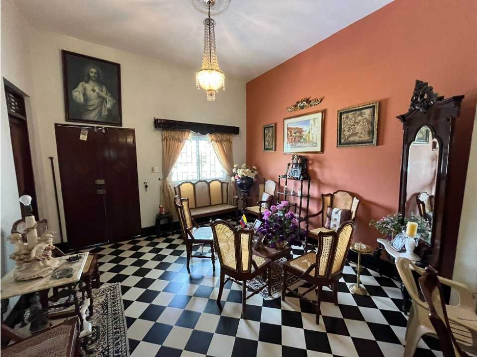 VENTA DE CASA EN BELLAVISTA