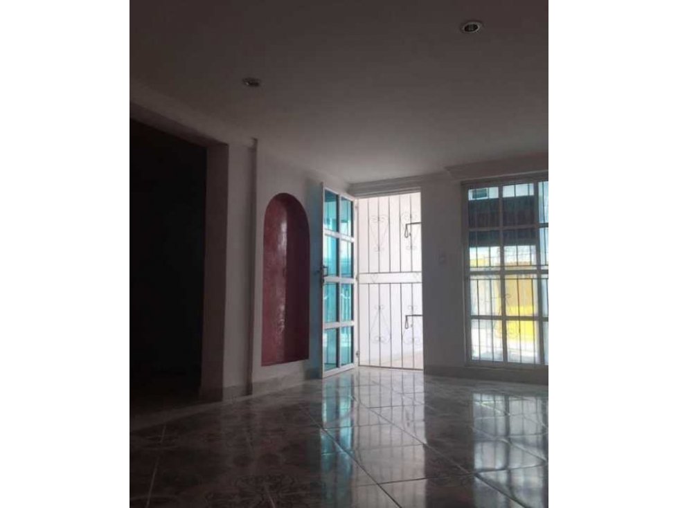 casa en venta barrio socorro Cartagena (T.B.)