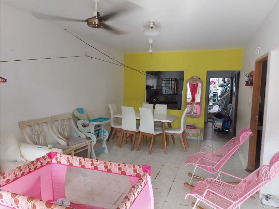 VENTA DE CASA EN EL BARRIO CANTACLARO, MONTERIA