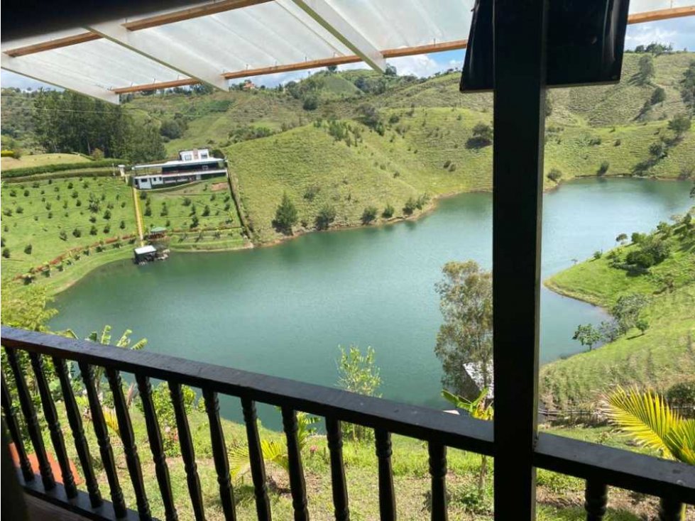 VENTA FINCA EN GUATAPE VEREDA LA CHAPA