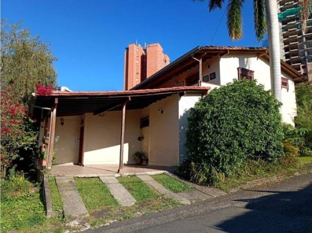 Casa en Rionegro la Pereira