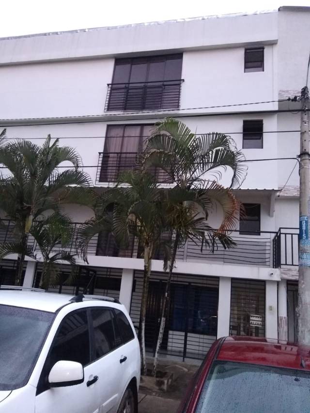 Edificio Esquinero Barrio Morichal Cali